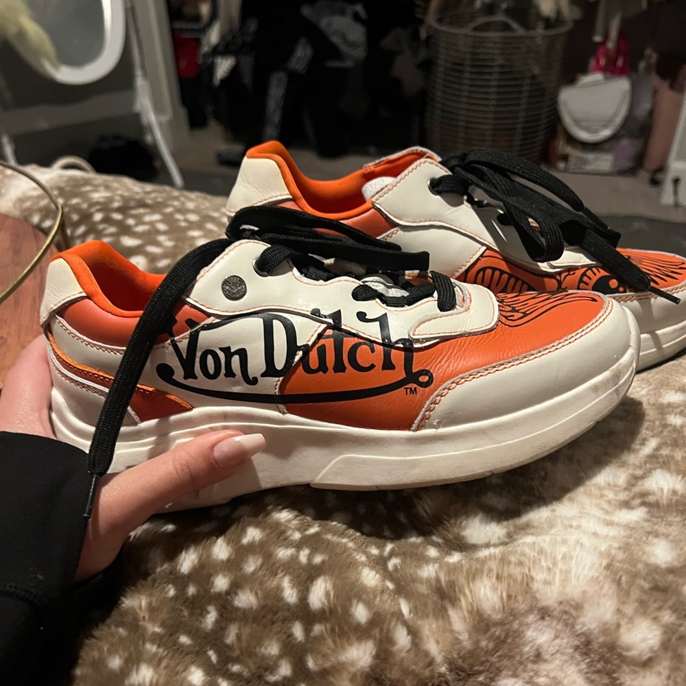 Von Dutch sneakers!!!